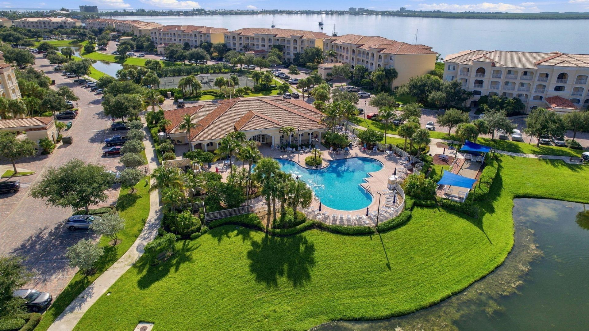 36 Harbour Isle Drive W, Unit 303, Fort Pierce, FL 34949 Photo