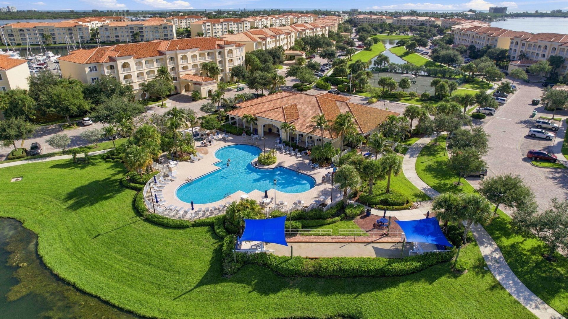 36 Harbour Isle Drive W, Unit 303, Fort Pierce, FL 34949 Photo