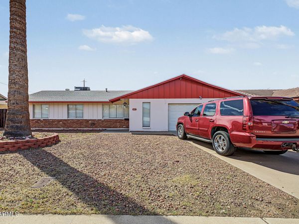 4121 W PUGET Avenue, Phoenix, AZ 85051