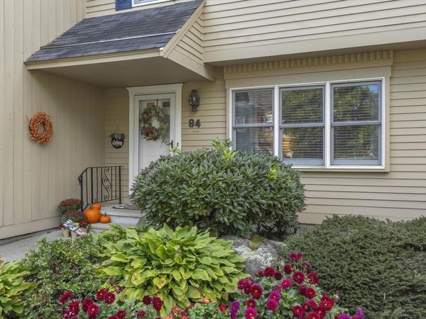 84 Waterford Dr, Unit 84, Worcester, MA 01602