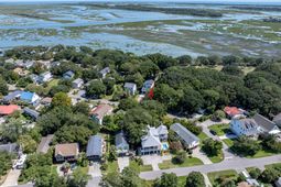 1630 Wigeon Lane photo 4