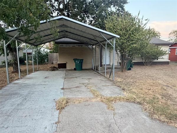 607 N Norma Drive, Lacy Lakeview, TX 76705