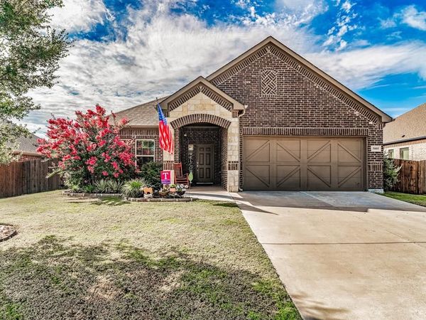 5005 Brookside Drive, Denton, TX 76226