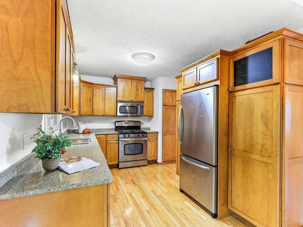 762 Elrene Court , Eagan, MN 55123