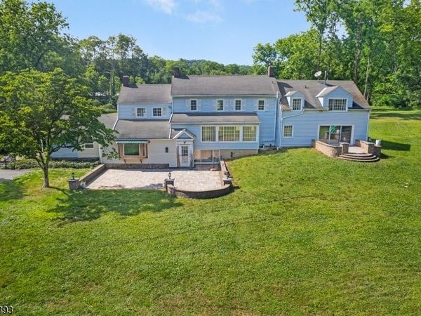 401 Bloomsbury Rd., Franklin, NJ 08804