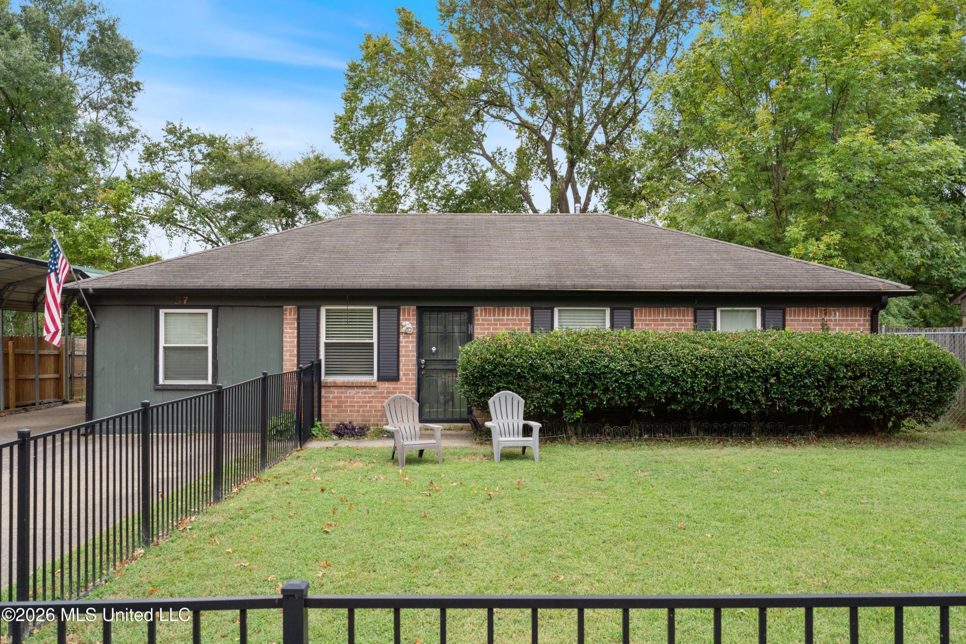 37 Hillbrook Drive, Southaven, MS 38671 Main Photo