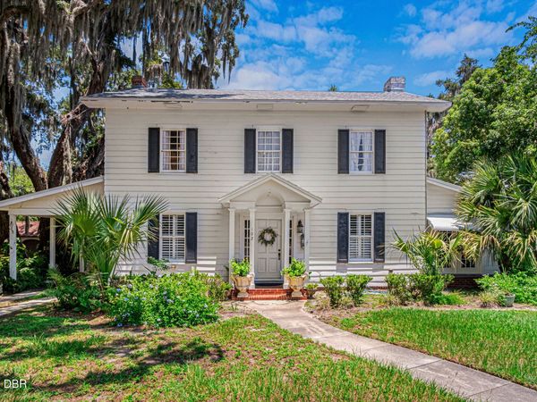102 Palmora Boulevard, Leesburg, FL 34748