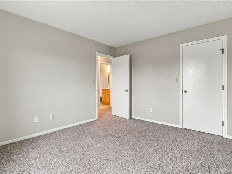 7603 Paragon Commons Circle, Centerville, OH 45459 Photo 13