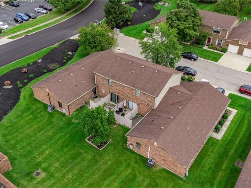 7603 Paragon Commons Circle, Centerville, OH 45459 Photo 4
