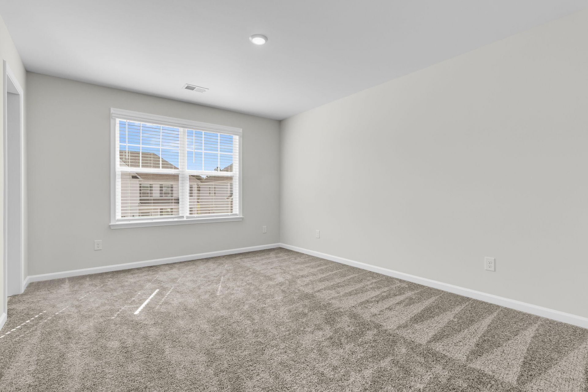 121 Crosscut Lane Photo 24