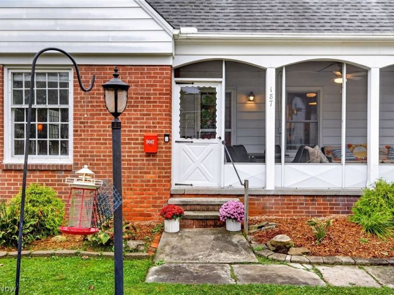 187 Gibson Street , Berea, OH 44017 Photo 5