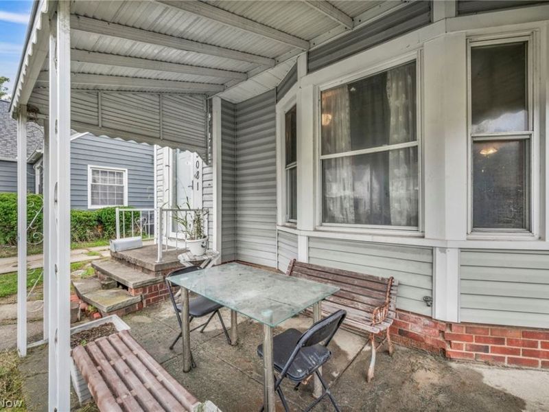 3081 W 137th Street, Cleveland, OH 44111 Photo 3