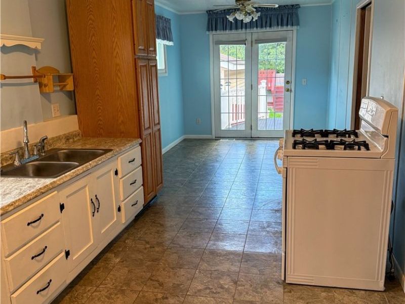 853 W River Road N, Elyria, OH 44035 Photo 17