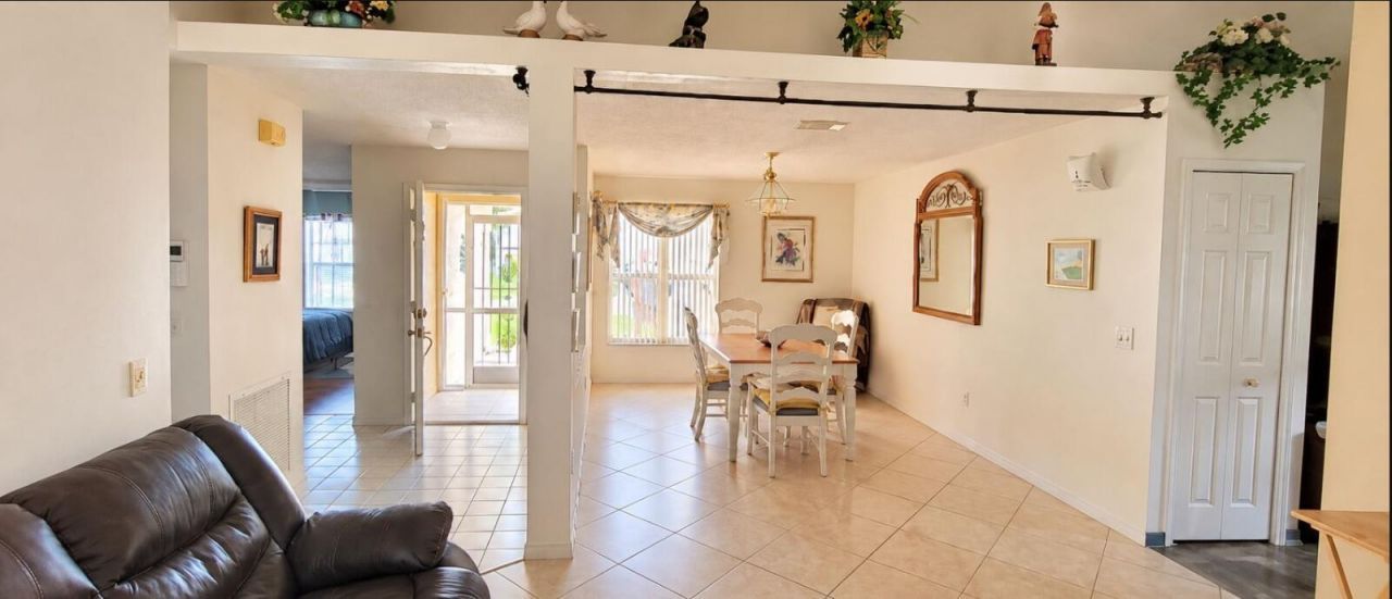 6747 Picante Circle, Fort Pierce, FL 34951 Photo