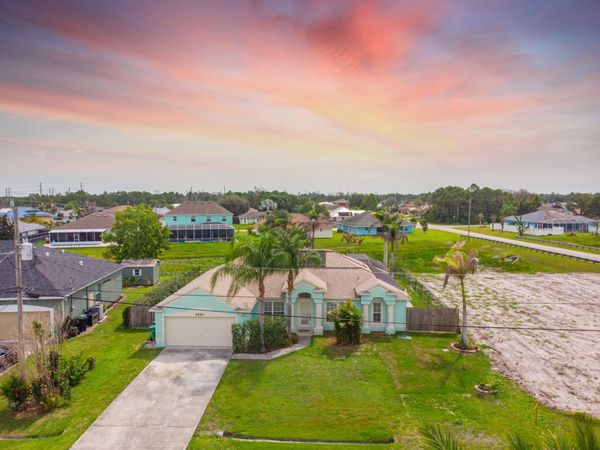 5593 NW WESLEY Road, Port St. Lucie, FL 34986