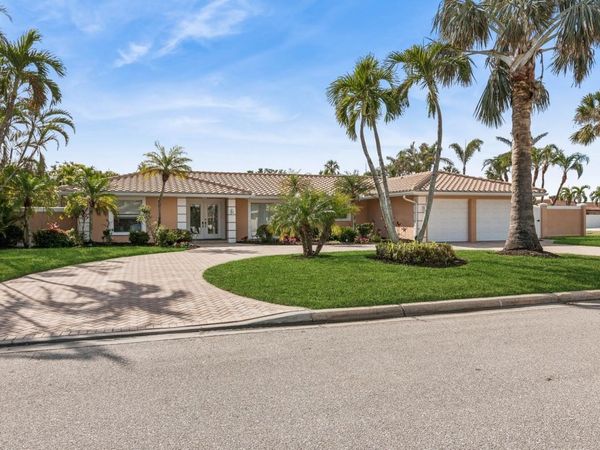 531 N SPOONBILL DRIVE , SARASOTA, FL 34236