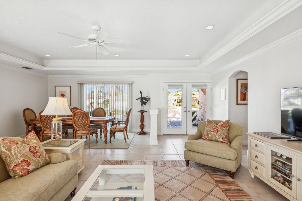 531 N Spoonbill Drive, Sarasota, FL 34236 Photo