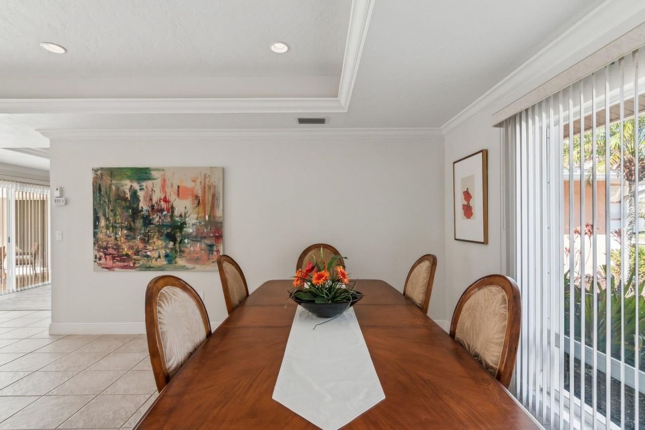531 N Spoonbill Drive, Sarasota, FL 34236 Photo