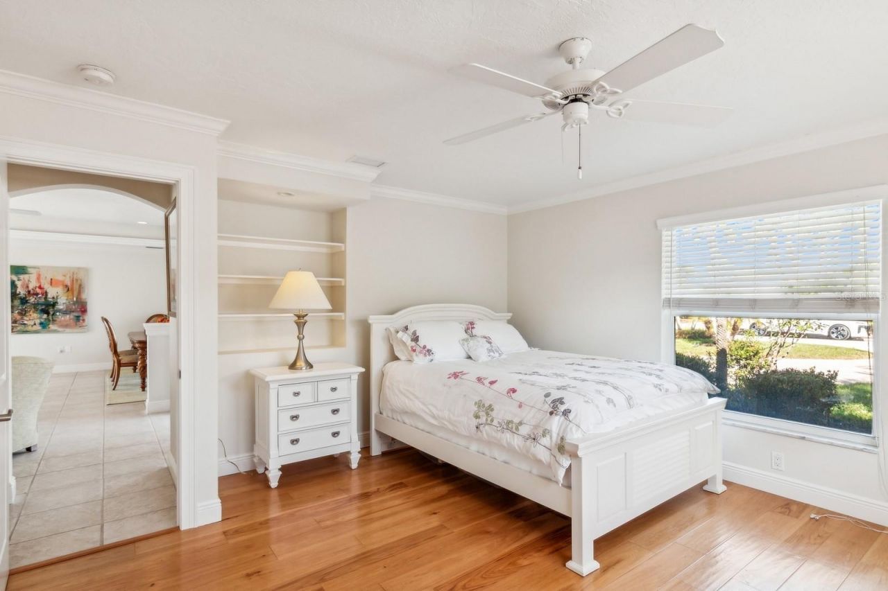 531 N Spoonbill Drive, Sarasota, FL 34236 Photo