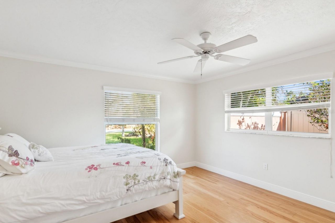 531 N Spoonbill Drive, Sarasota, FL 34236 Photo
