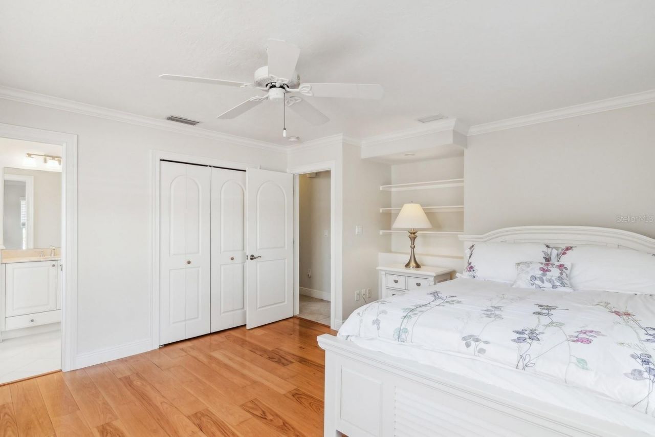 531 N Spoonbill Drive, Sarasota, FL 34236 Photo