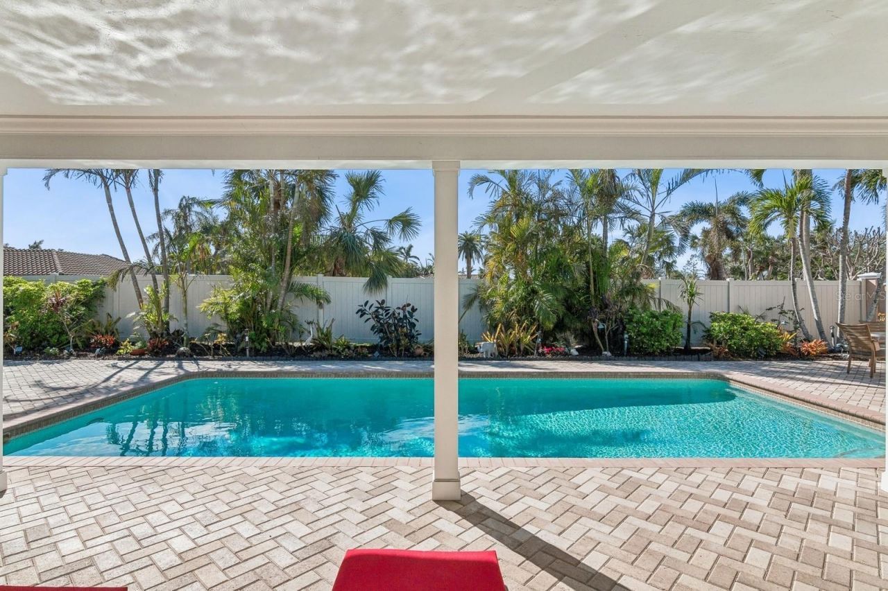 531 N Spoonbill Drive, Sarasota, FL 34236 Photo
