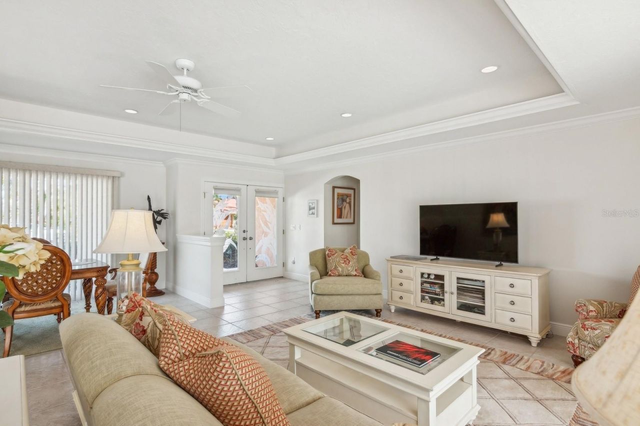 531 N Spoonbill Drive, Sarasota, FL 34236 Photo