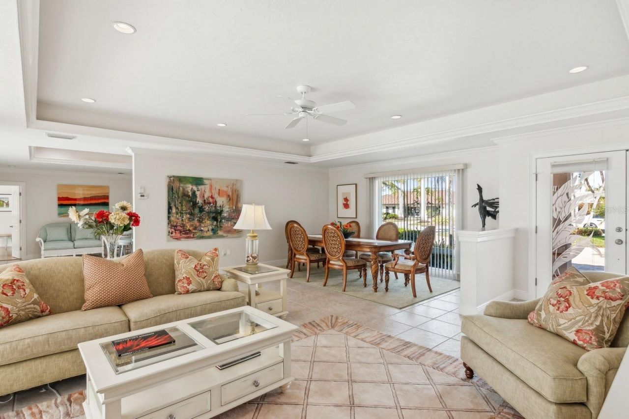 531 N Spoonbill Drive, Sarasota, FL 34236 Photo