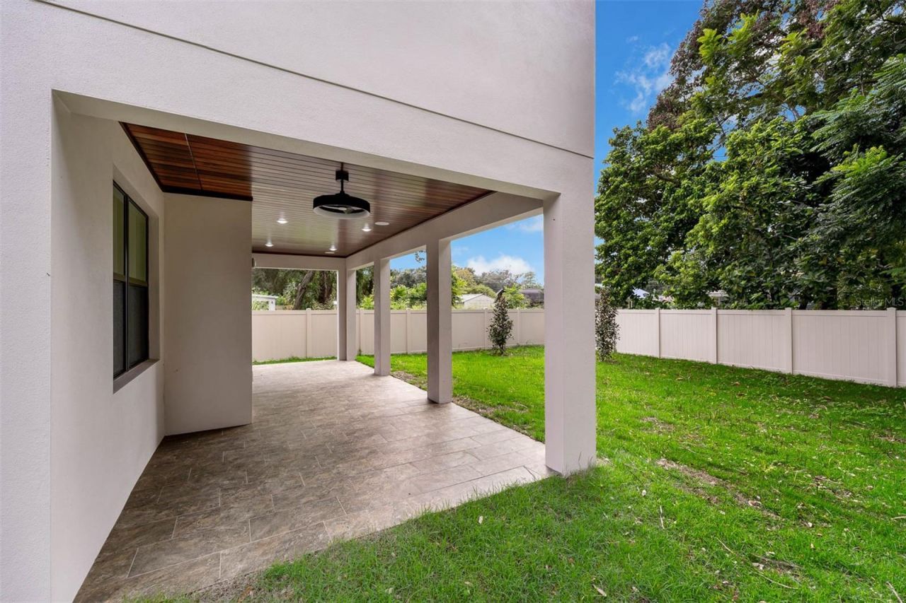 1910 Cloverlawn Avenue , Orlando, FL 32806 Photo