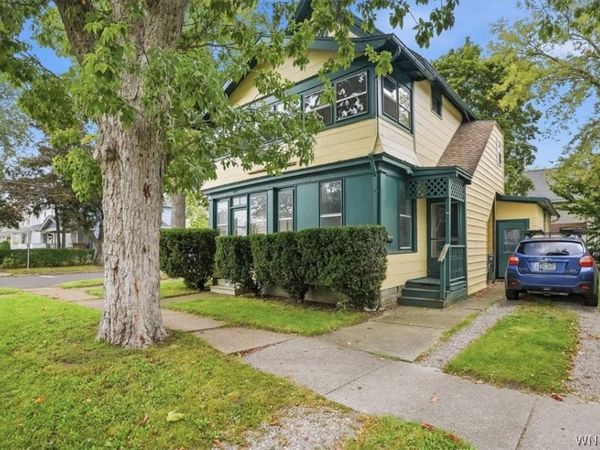 350 Thompson Street , North Tonawanda, NY 14120