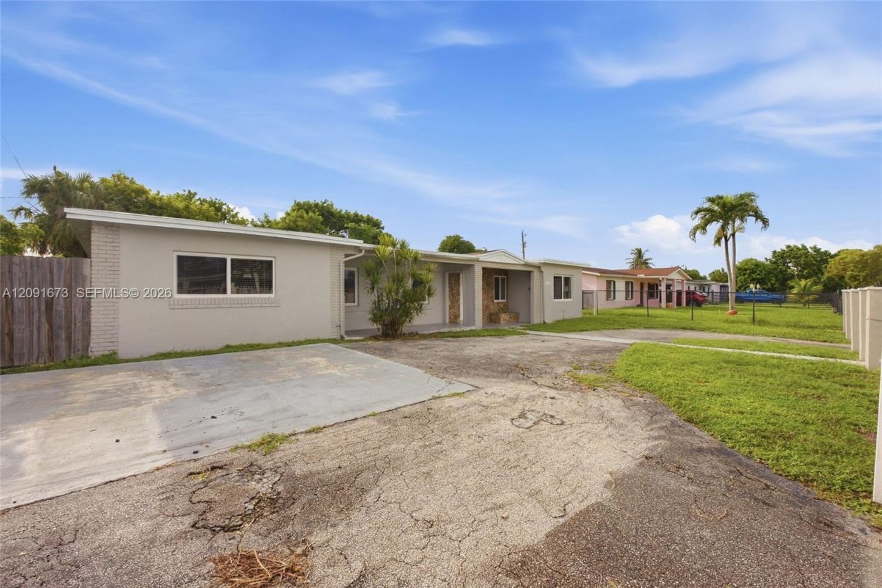 15770 NW 17th Ct, Miami Gardens, FL 33054 Photo