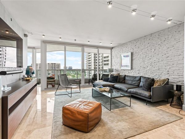 21055 Yacht Club Dr, Unit 1703, Aventura, FL 33180
