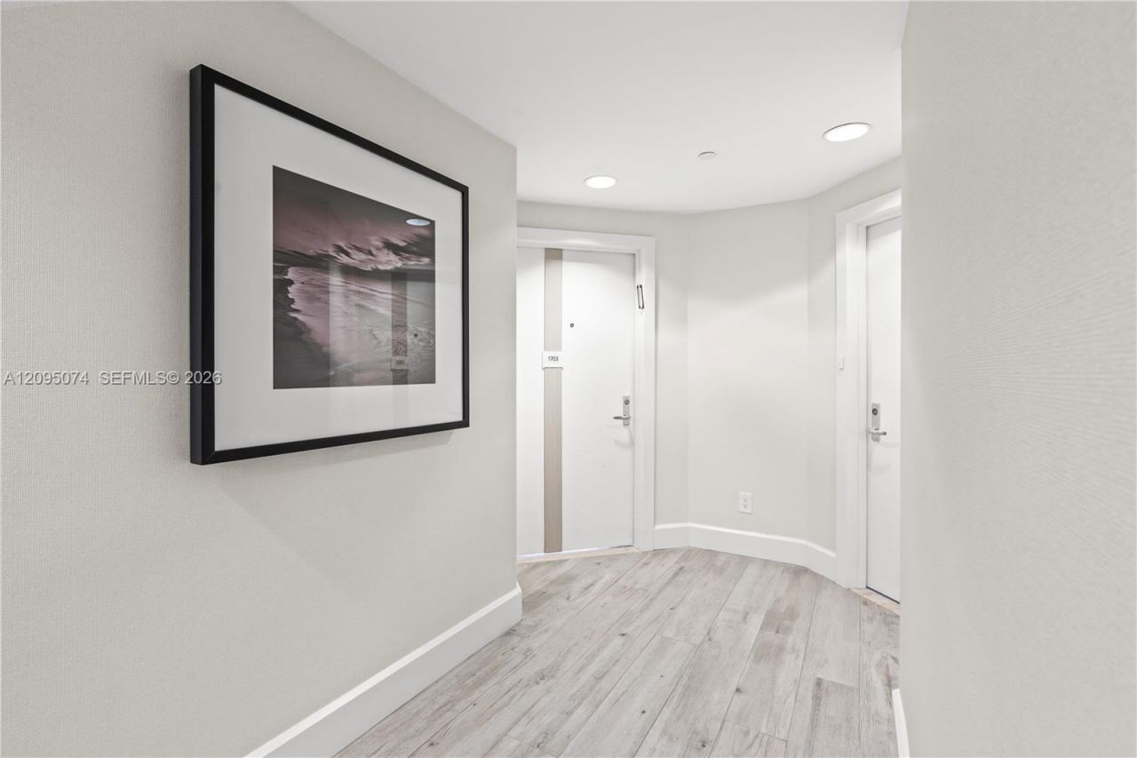 21055 Yacht Club Dr, Unit 1703, Aventura, FL 33180 Photo