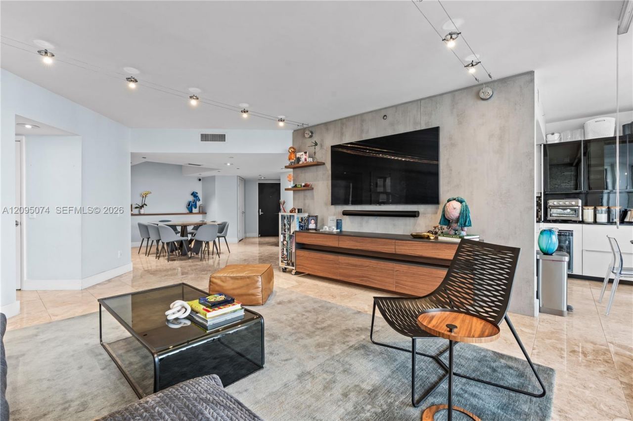 21055 Yacht Club Dr, Unit 1703, Aventura, FL 33180 Photo