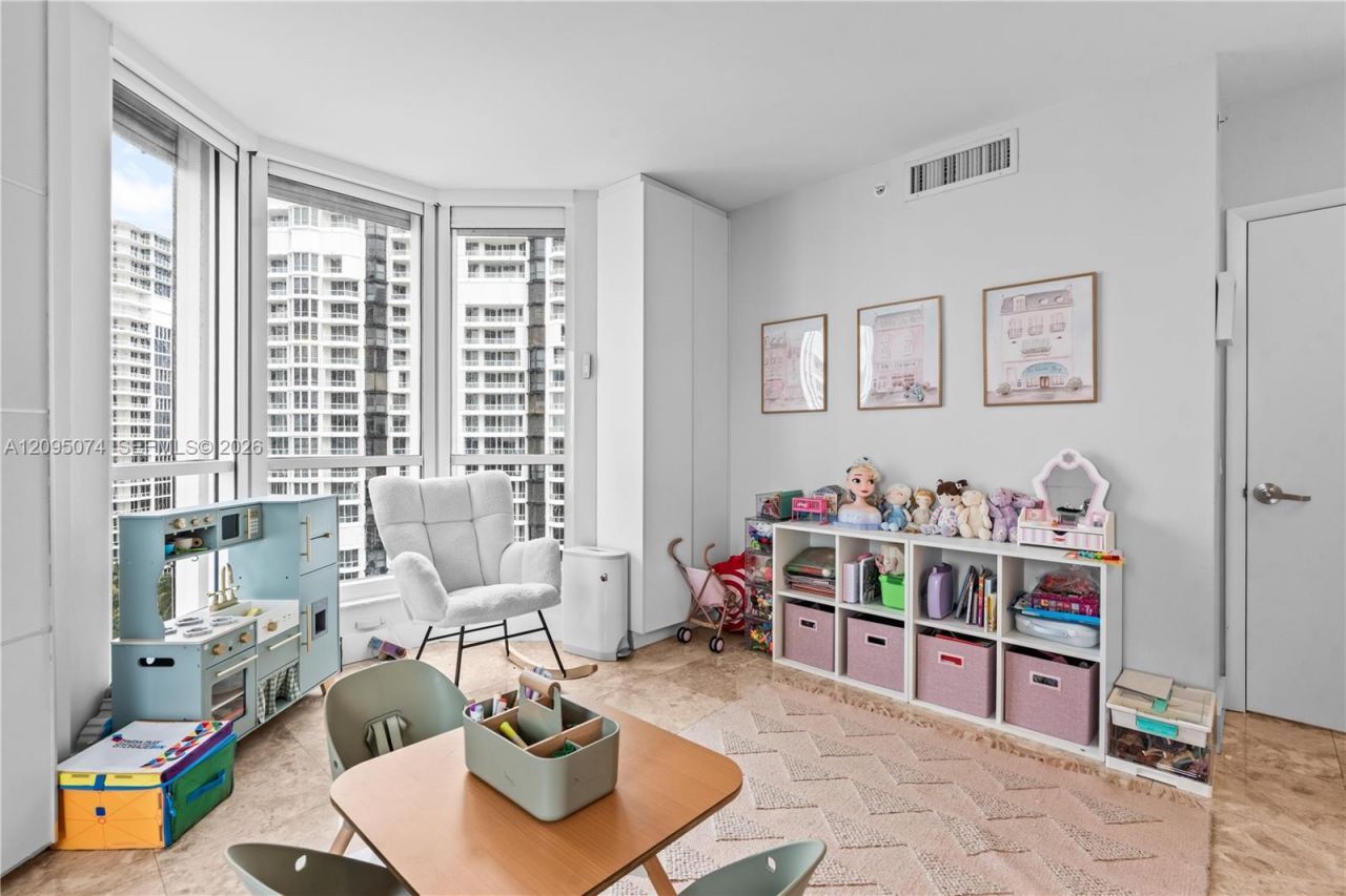 21055 Yacht Club Dr, Unit 1703, Aventura, FL 33180 Photo