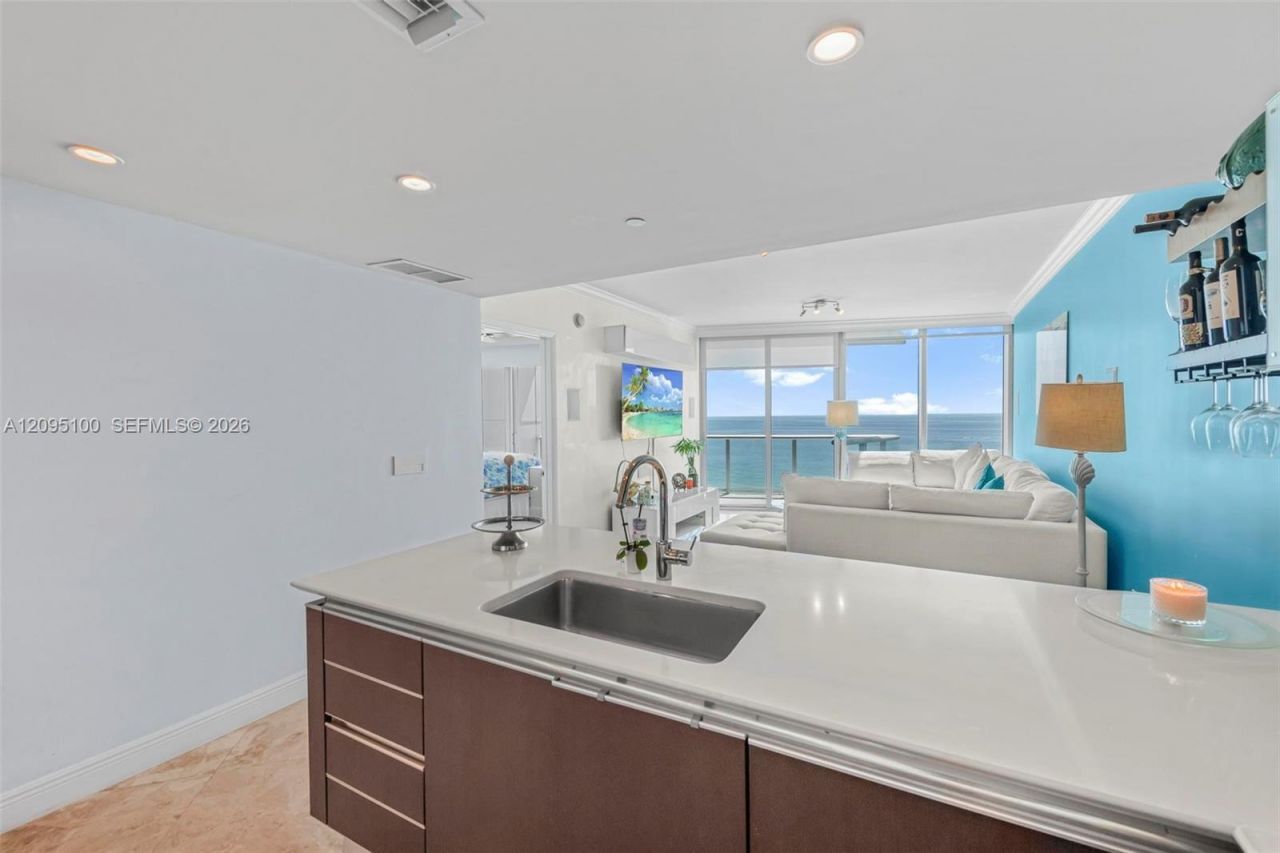 17001 Collins Ave, Unit 1403, Sunny Isles Beach, FL 33160 Photo