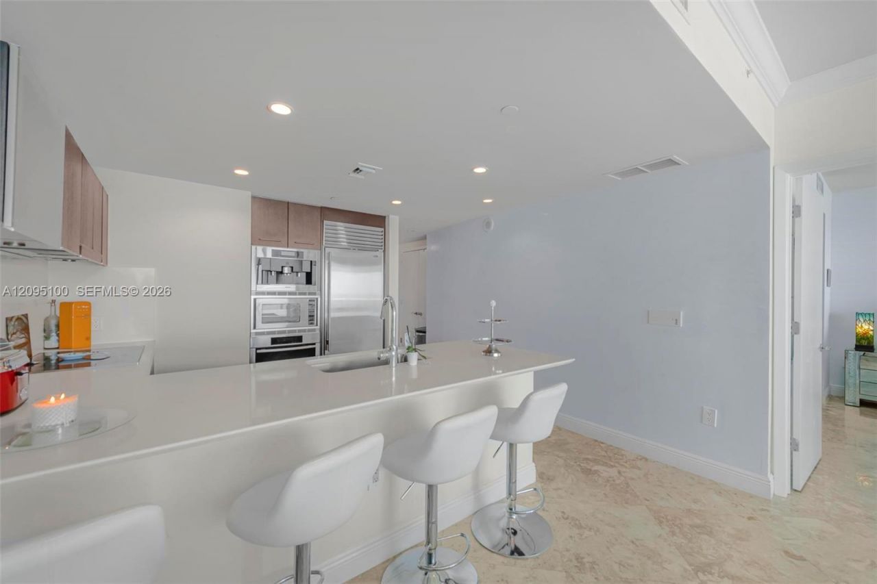 17001 Collins Ave, Unit 1403, Sunny Isles Beach, FL 33160 Photo