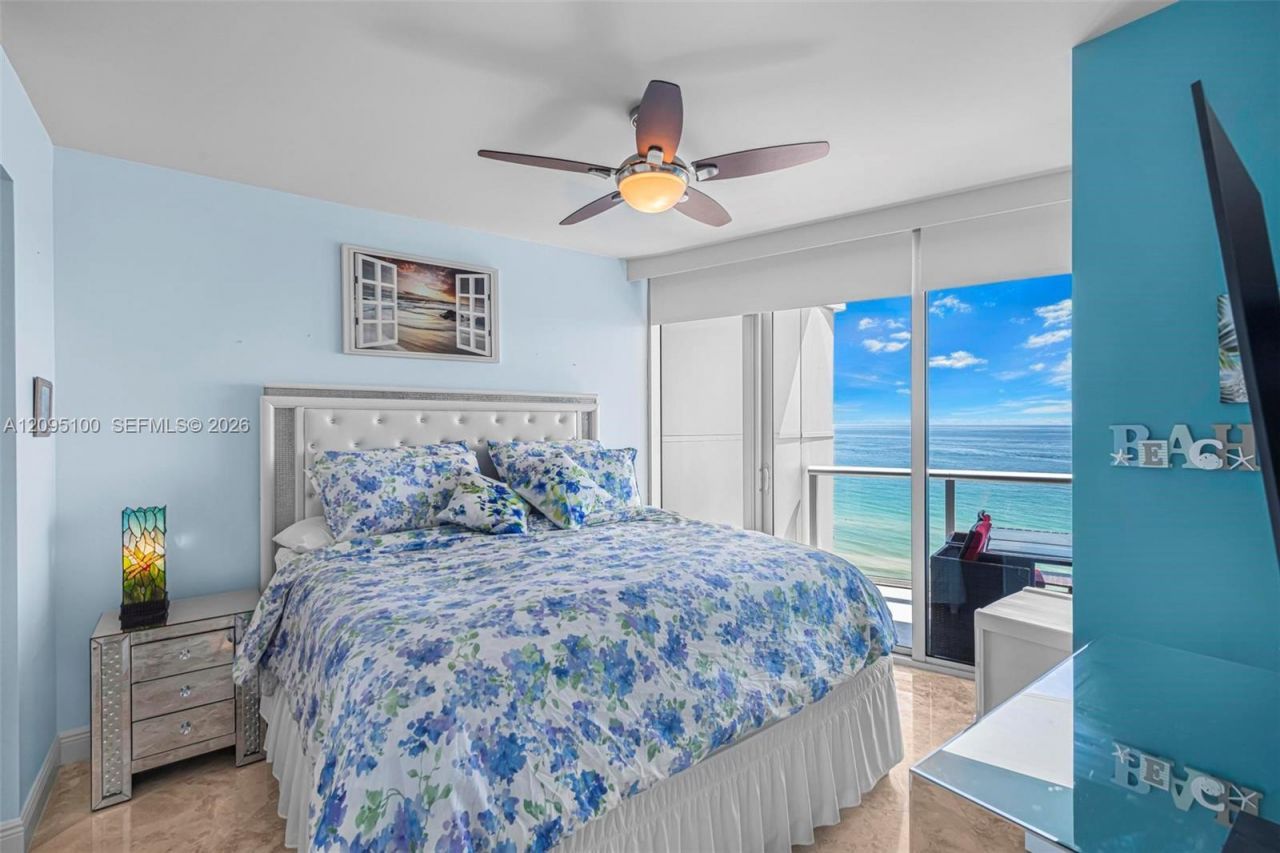 17001 Collins Ave, Unit 1403, Sunny Isles Beach, FL 33160 Photo
