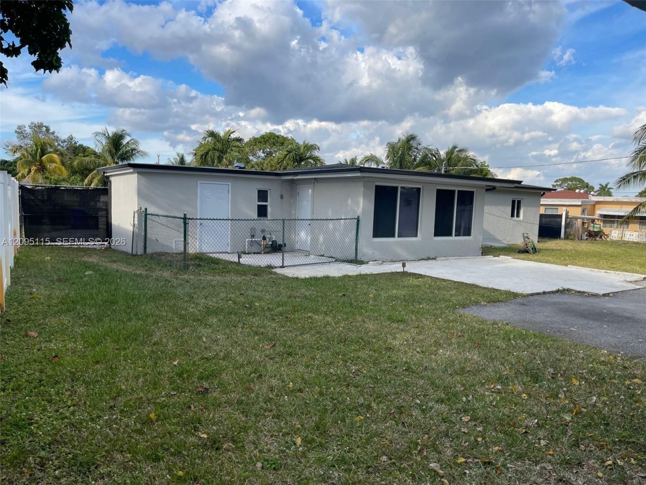 1100 Arizona Ave, Fort Lauderdale, FL 33312 Photo
