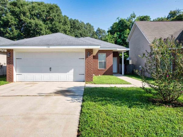 938 Aurelias Pl, Pensacola, FL 32514