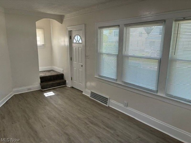 3675 W 103rd Street, Cleveland, OH 44111 Photo 3