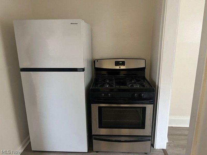 3675 W 103rd Street, Cleveland, OH 44111 Photo 8
