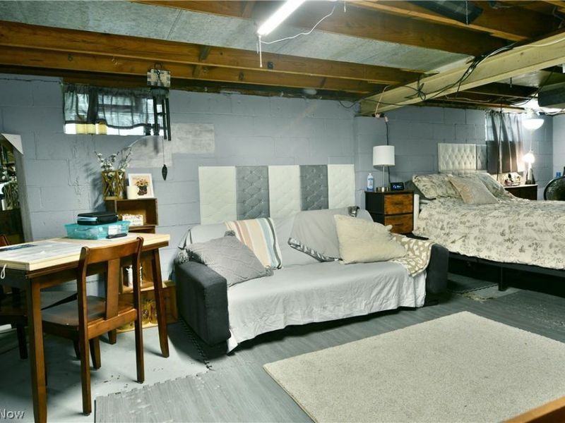 2130 Parkman Road NW, Warren, OH 44485 Photo 35