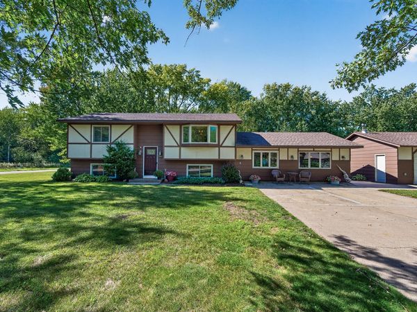 7381 Leonard Avenue, Lino Lakes, MN 55014