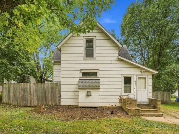 536 E Maple Street, River Falls, WI 54022