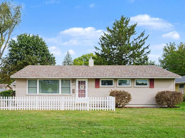 1533 Merrifield Avenue, Niles, MI 49120