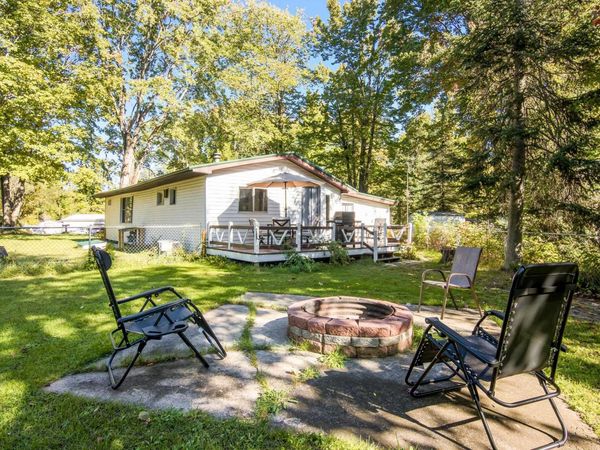 303 Arbutus Avenue, Cadillac, MI 49601