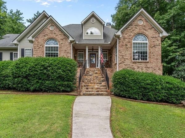4050 Golfview Court , Villa Rica, GA 30180