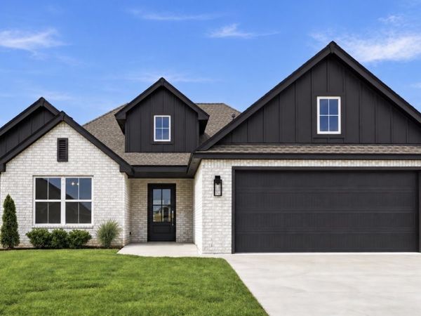 10858 S 278th East Avenue, Coweta, OK 74429