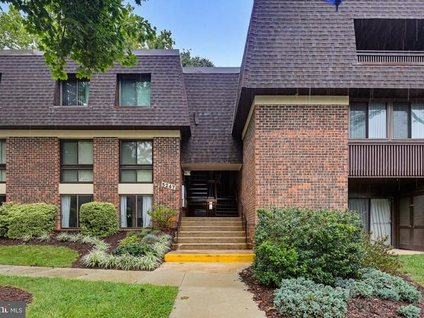 5247 W RUNNING BROOK ROAD, Unit 101, COLUMBIA, MD 21044